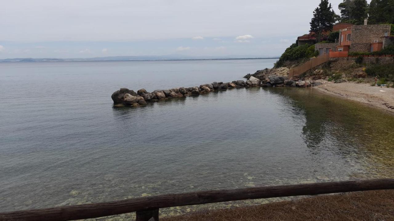 Affitti Brevi Toscana - La Terrazza Sulla Spiaggia Porto Santo Stefano  Exterior foto